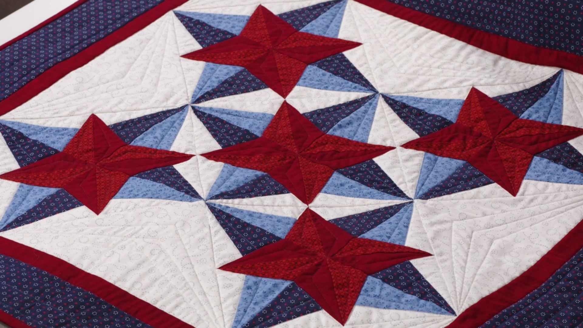 Diagonal Set and Quilting
