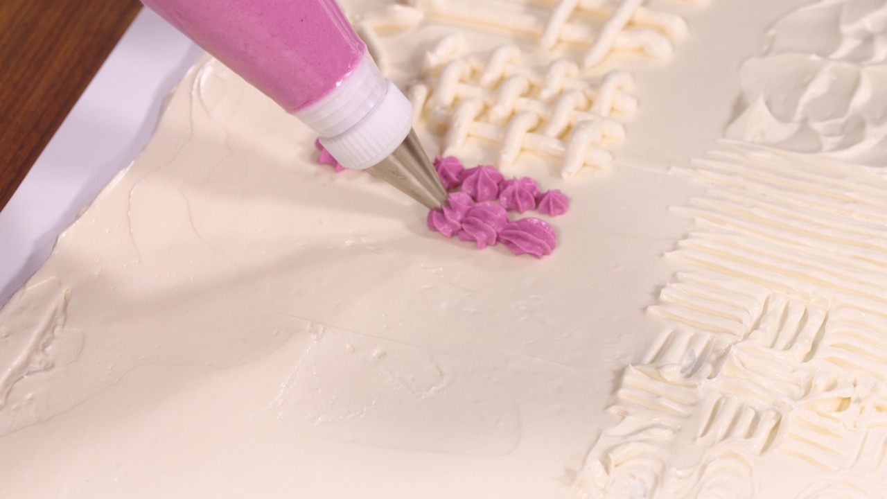 Lesson 5: Piped Textures