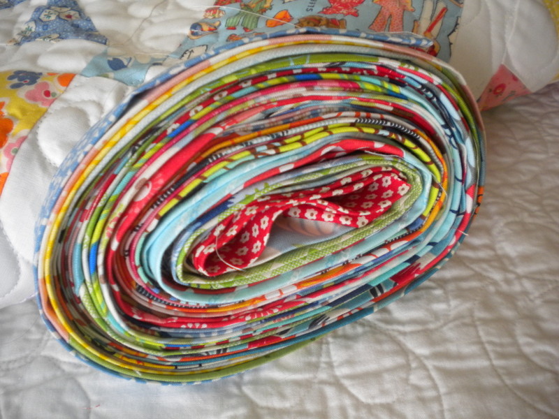 Rolled Quilt with Binding - Continuous Binding Tutorial on Bluprint