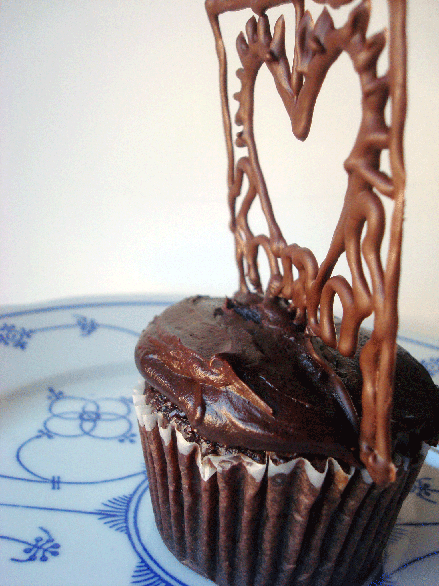 Elegant Chocolate Cupcake Garnish