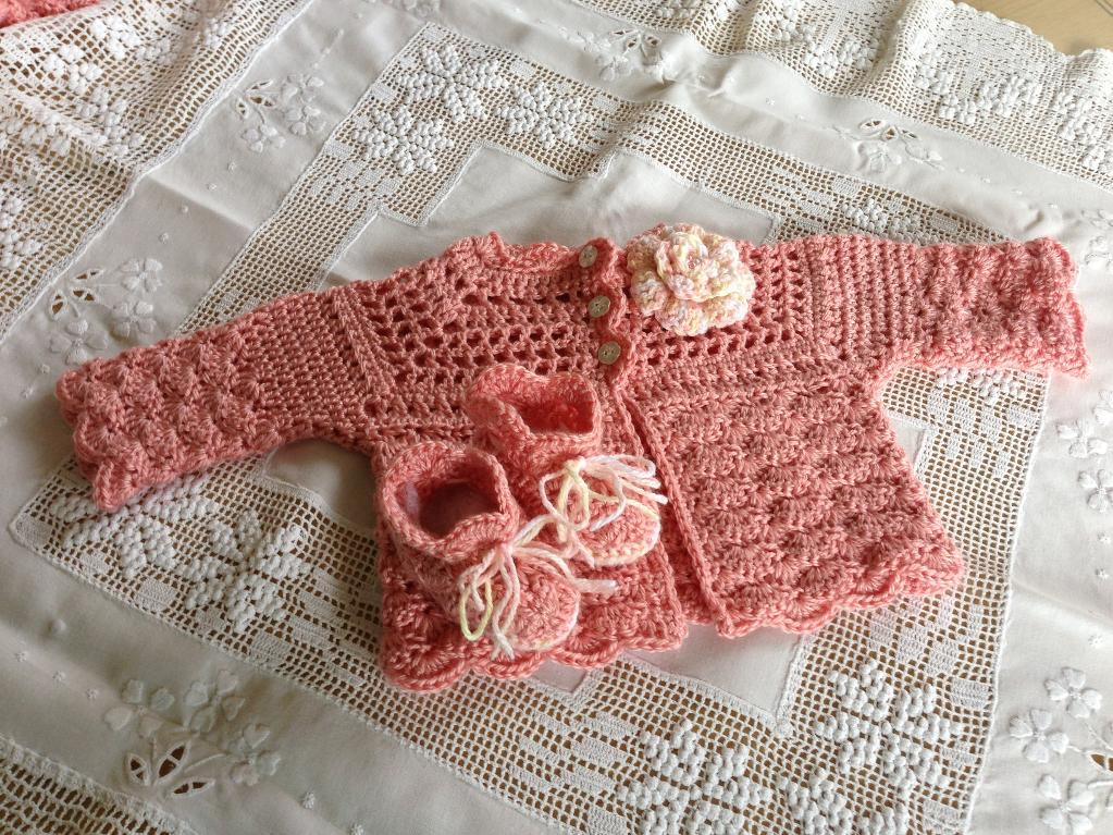 Shelly crochet baby sweater and booties