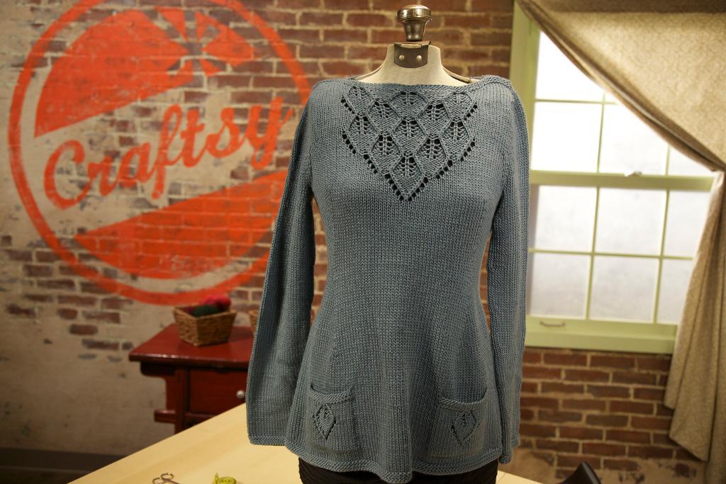 Seamless knit Artemisia sweater
