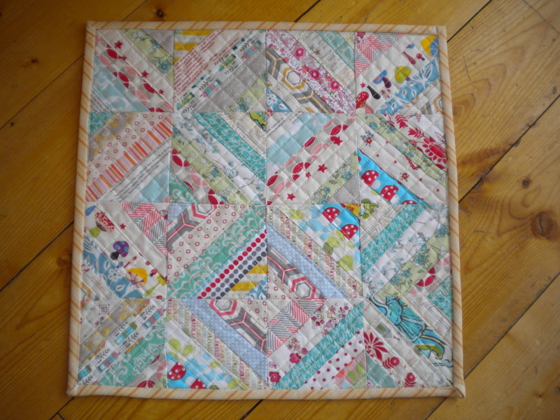 Mini Scrappy Quilt 