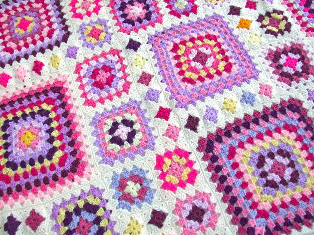 Shabby chic granny square throw