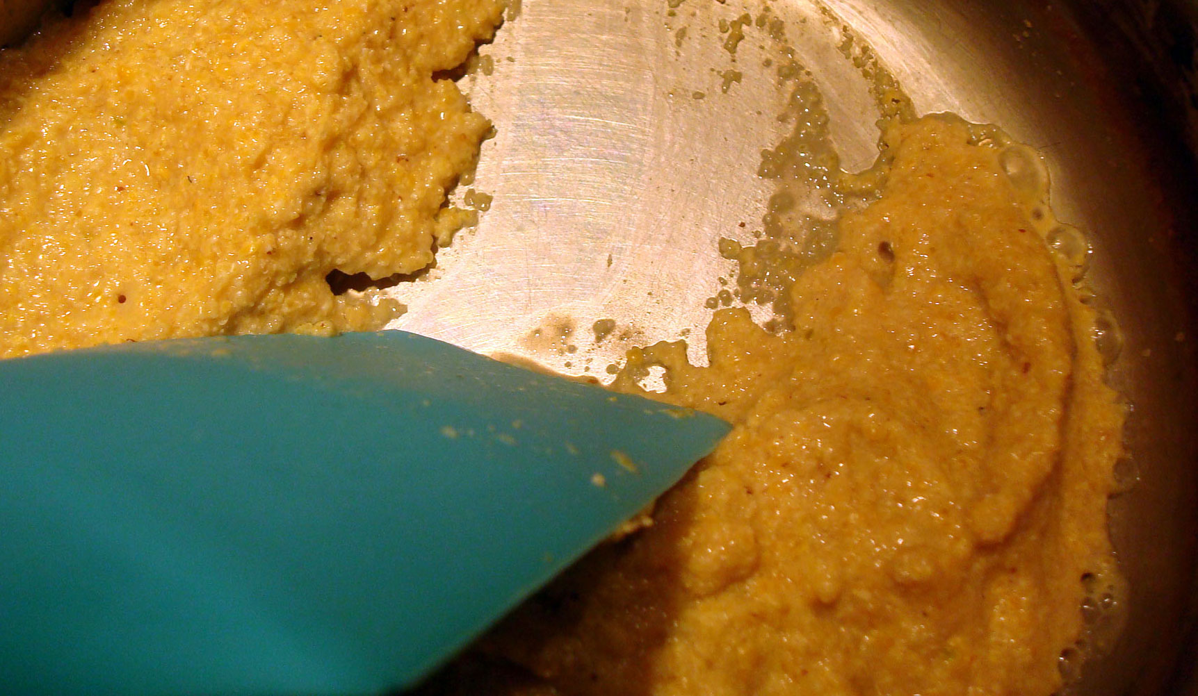 Using a Spatula to Stir Homemade Mustard