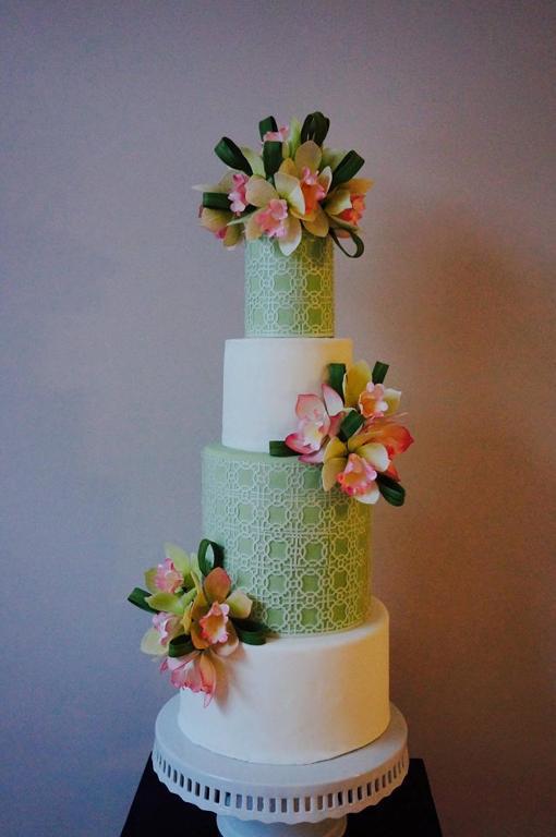 James Roselle Inspired Orchid Cake : Modern Wedding Cakes