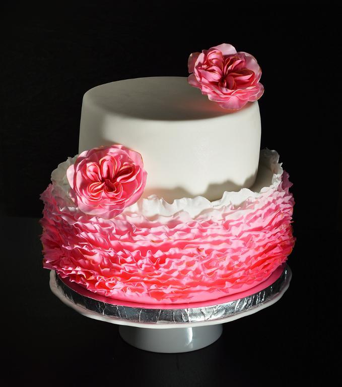 Bluprint Member Project: Pink Fondant Ruffled Cake