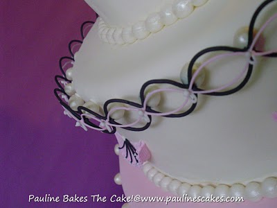 Cake Piping: Oriental Stringwork