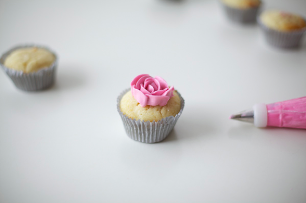 Piped Buttercream Rose on a Cupcake