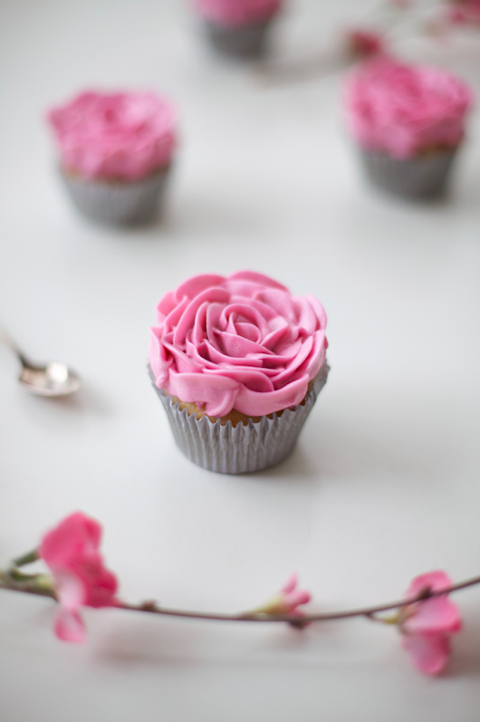 Pink Rose Cupcakes