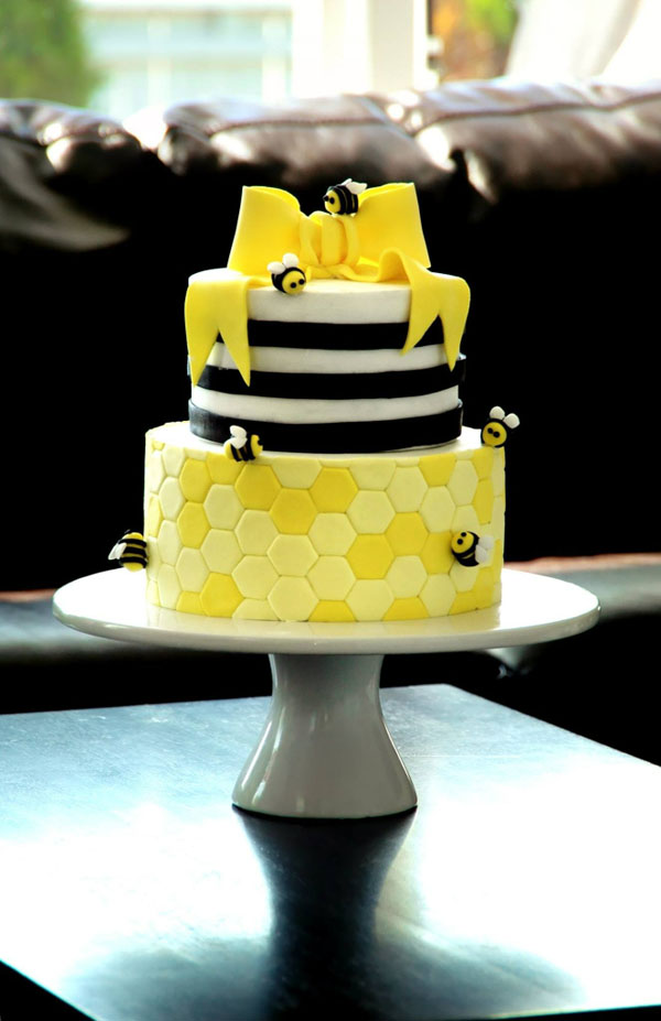 Tiered Bumble Bee Cake, Bluprint.com