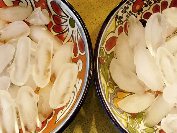 Keep Seafood Cold with Bowls of Ice