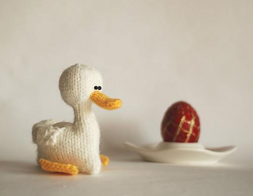 Knitted duck