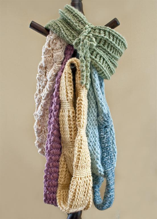 Craftsy.com: Infinity tube crochet scarf collection