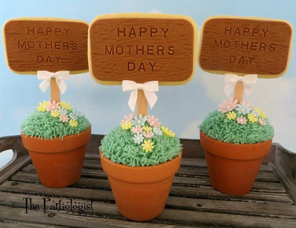 Mother's Day Cupcake Garden