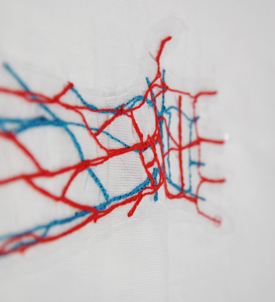 Machine embroidered couching of veins and arteries