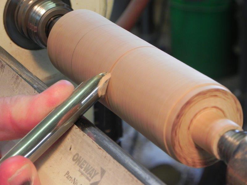 Cutting with the bevel in contact with the wood