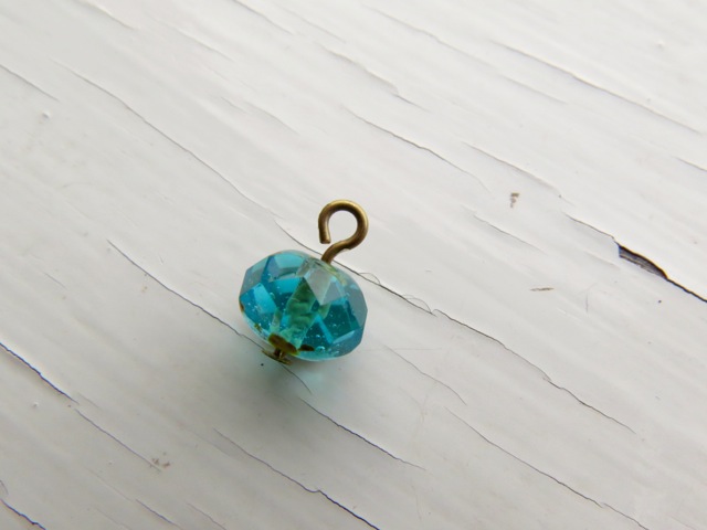 Beaded Wire Loop