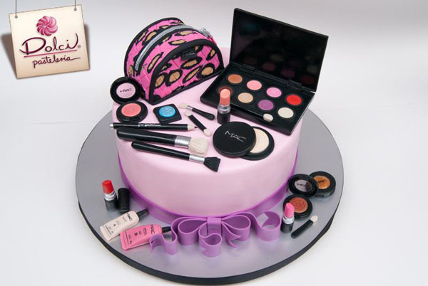 Mac cosmetics cake by Dolce Pasteleria