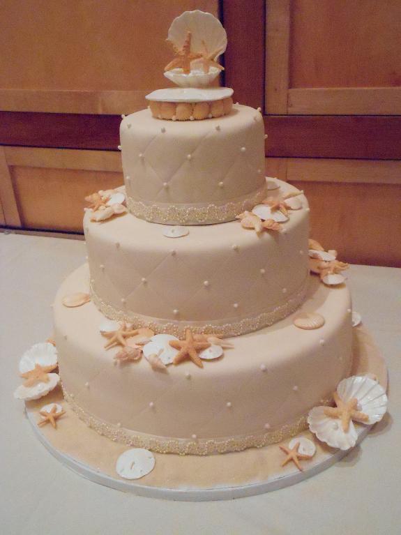 Sea shell wedding cake