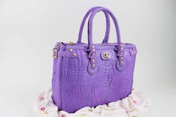 Purple handbag cake by Trang Nguyen