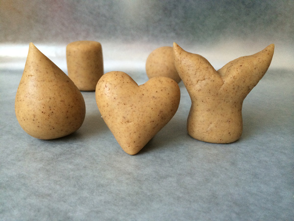 How to Make Shaped Cake Pops - Tutorial on Bluprint.com