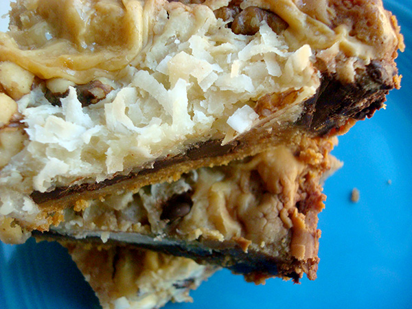 Make Magic Cookie Bars