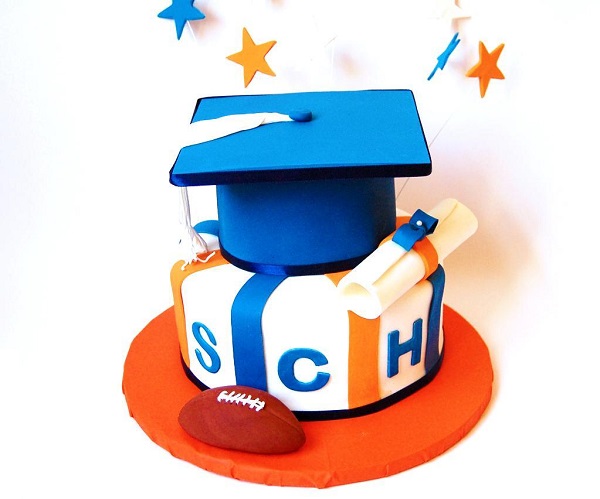 Graduation Cap Cake