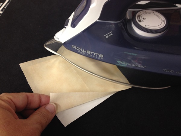 Ironing of fabric to freezer paper