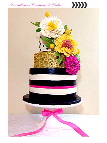 Stunning black, white & gold glittered cake