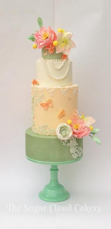 floral cake with delicate pearls