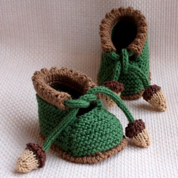 Knitted acorn baby booties