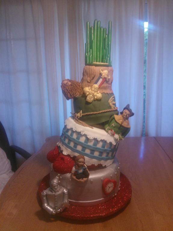 Wizard of Oz-themed Cake