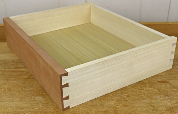 half-blond dovetails