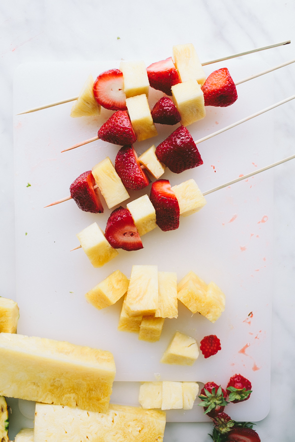 Strawberry pineapple fruit salad skewers 