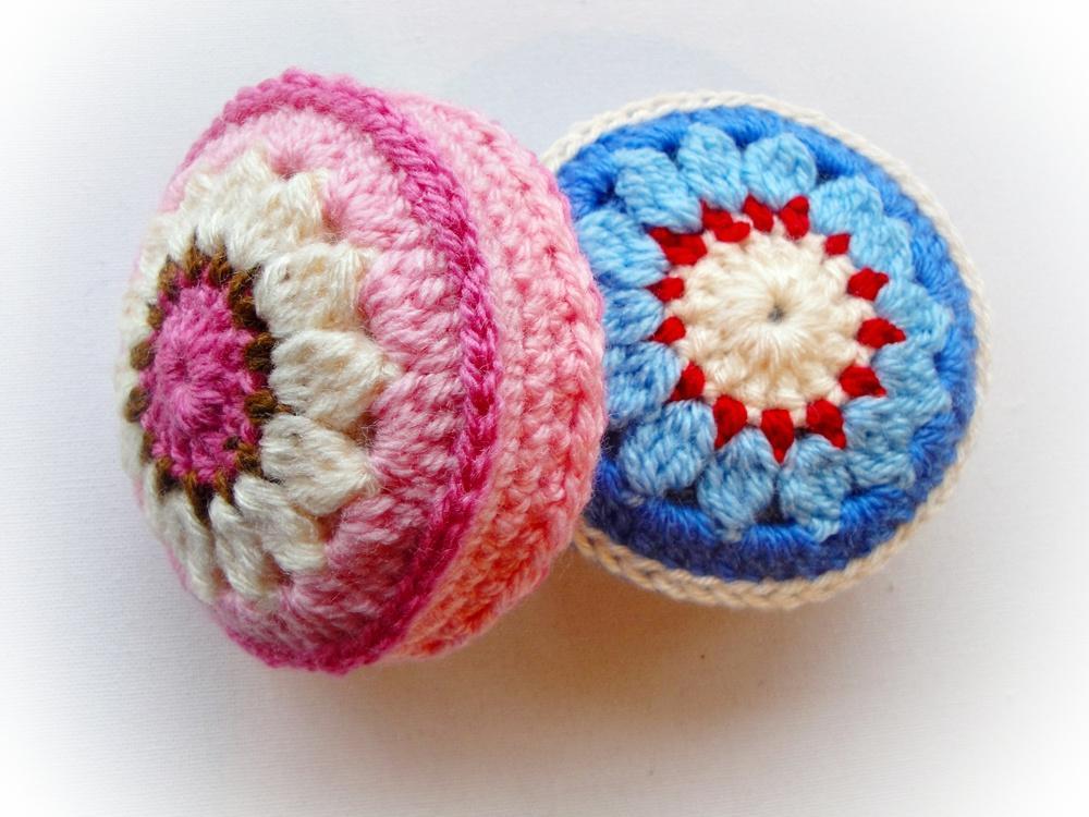 Crochet lily pincushion