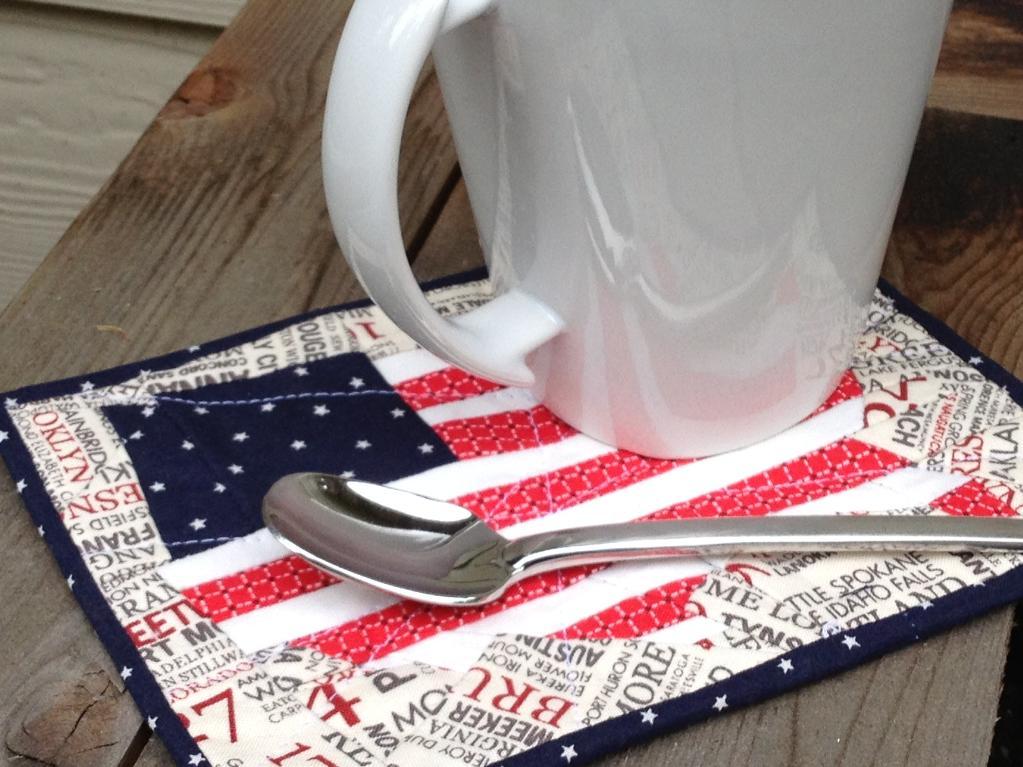 Flag mug rug