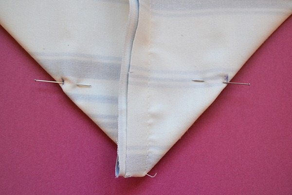 folded fabric for bag bottom