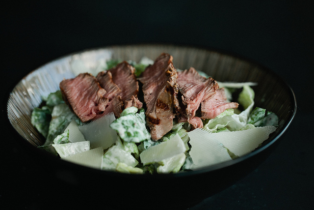 Caesar Salad With Steak