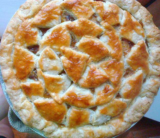 Perfect peach pie