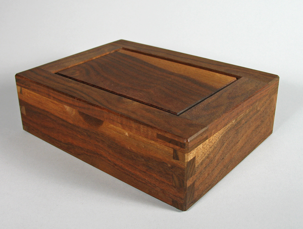 Claro walnut box