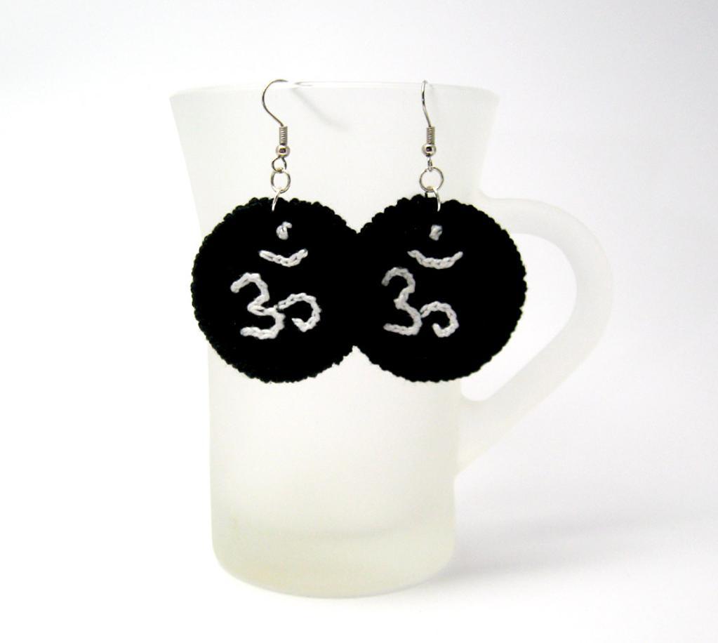 Crochet Om earrings