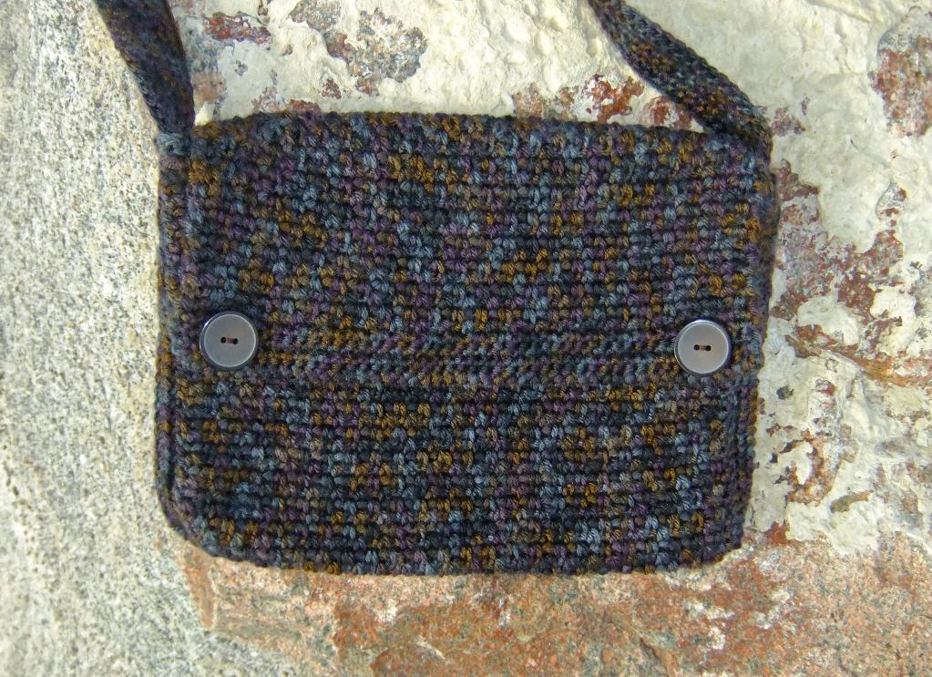 Sticks & Stones crochet bag