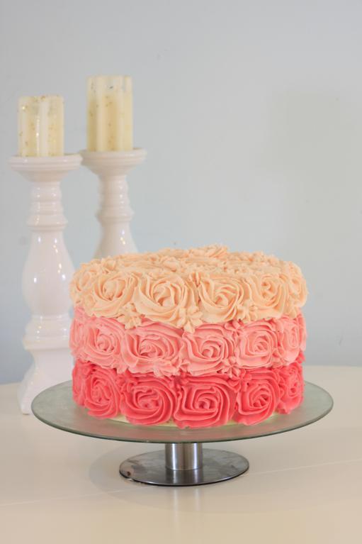 Rose cake made with buttercream
