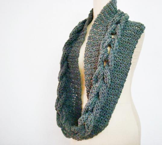 Crochet Cabled Infinity Loop Scarf 