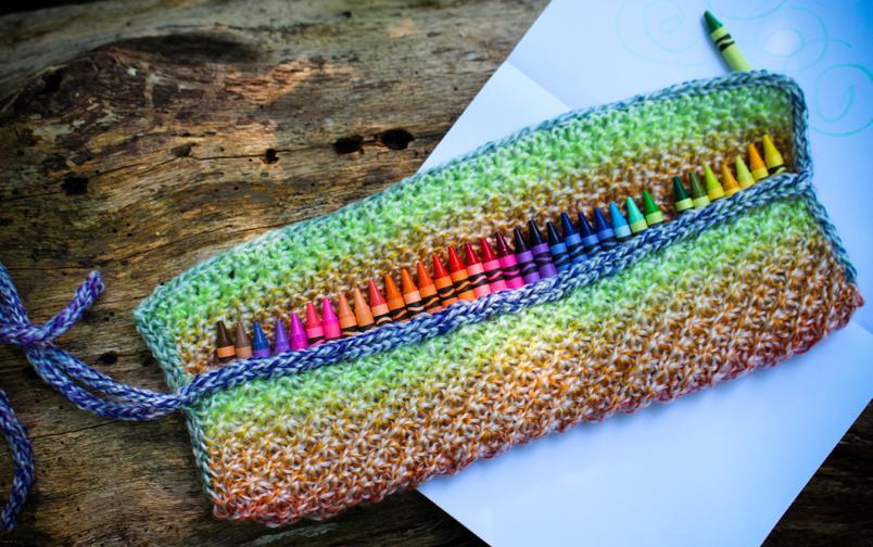 Travel Crayon Roll Knitting pattern