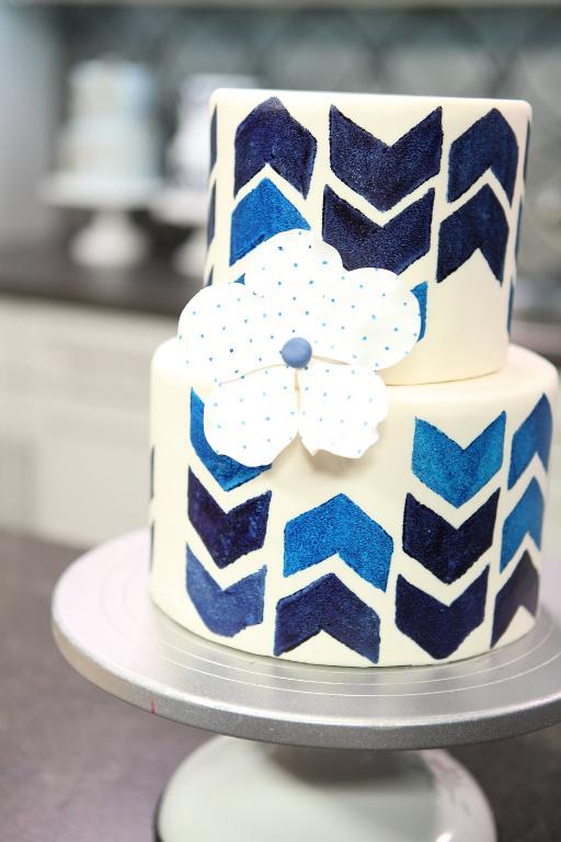 Painted Blue Chevron Cake on Craftsy 