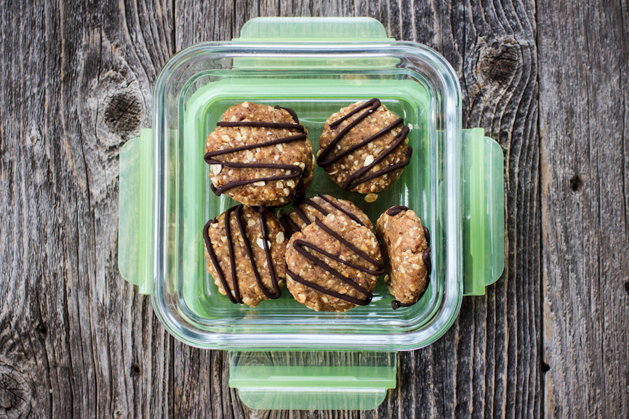 Peanut Butter Oatmeal No-bake Cookies