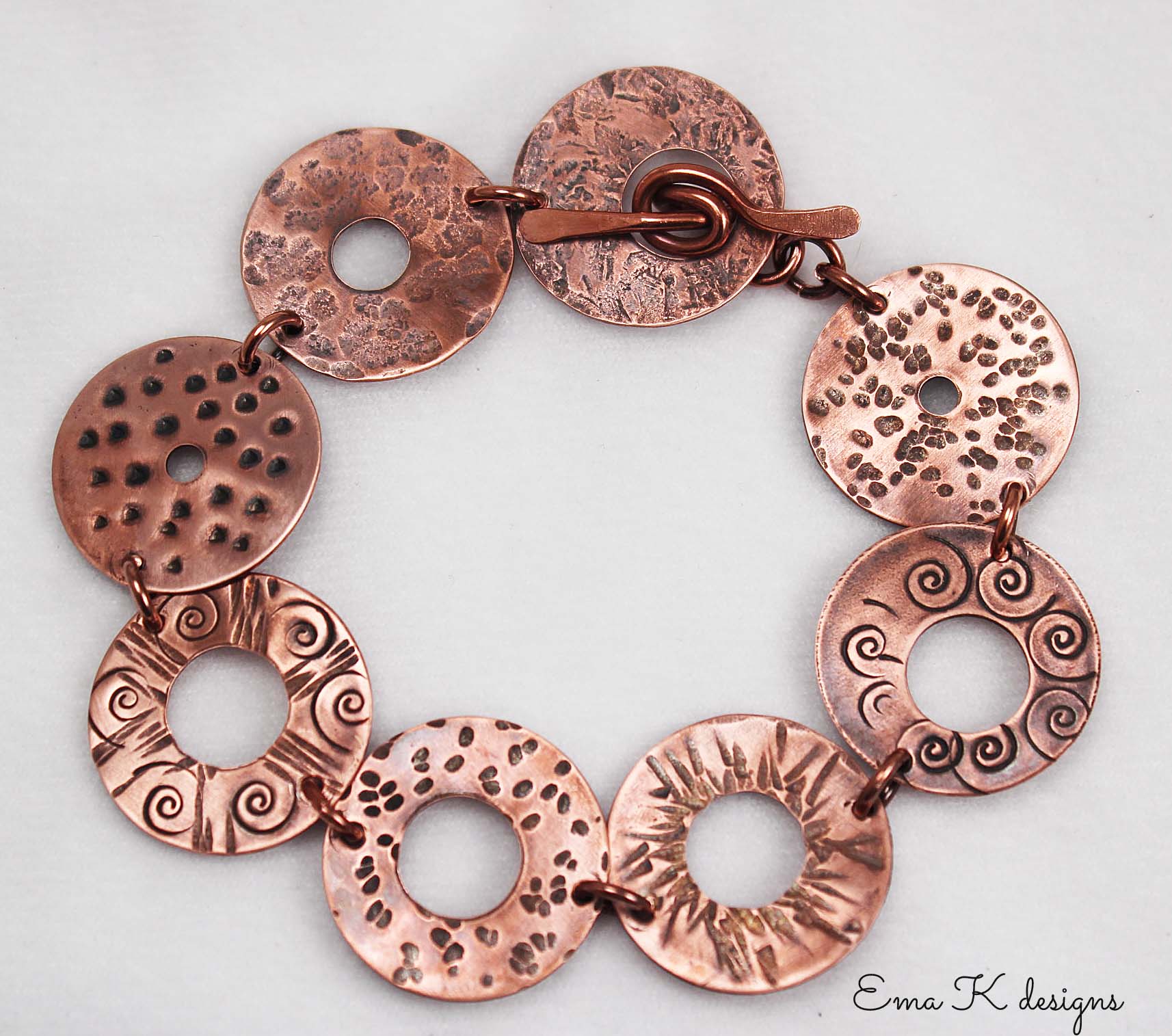 the finished bracelet made from washers