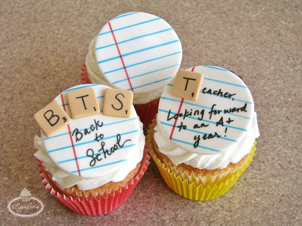 Back to School Cupcakes with Fondant Toppers